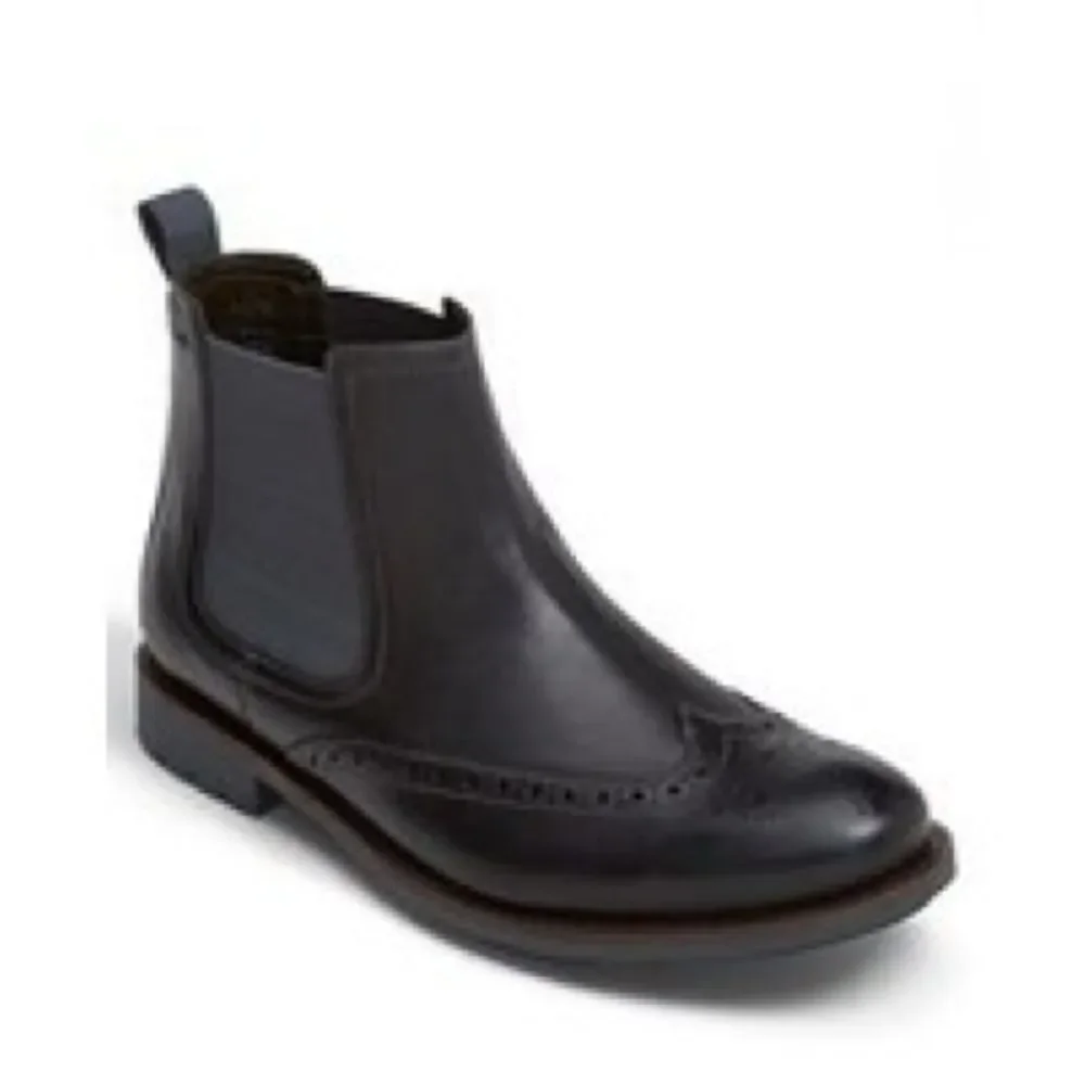Clarks Garnet Wingtip Chelsea Boot Dark Grey Leather 11 M